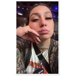 Meet your Posher, Regina